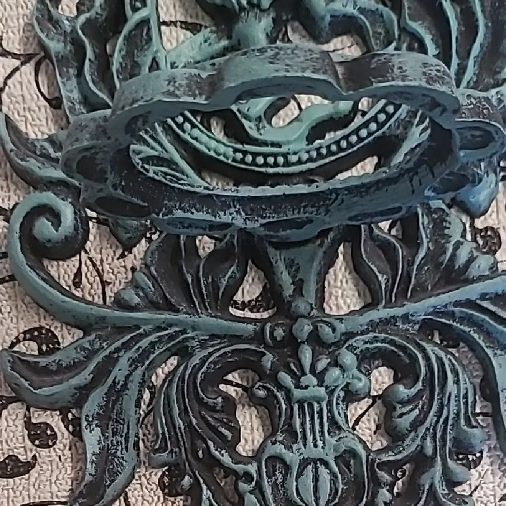 Vintage Style Wall Sconce with Glass Holder